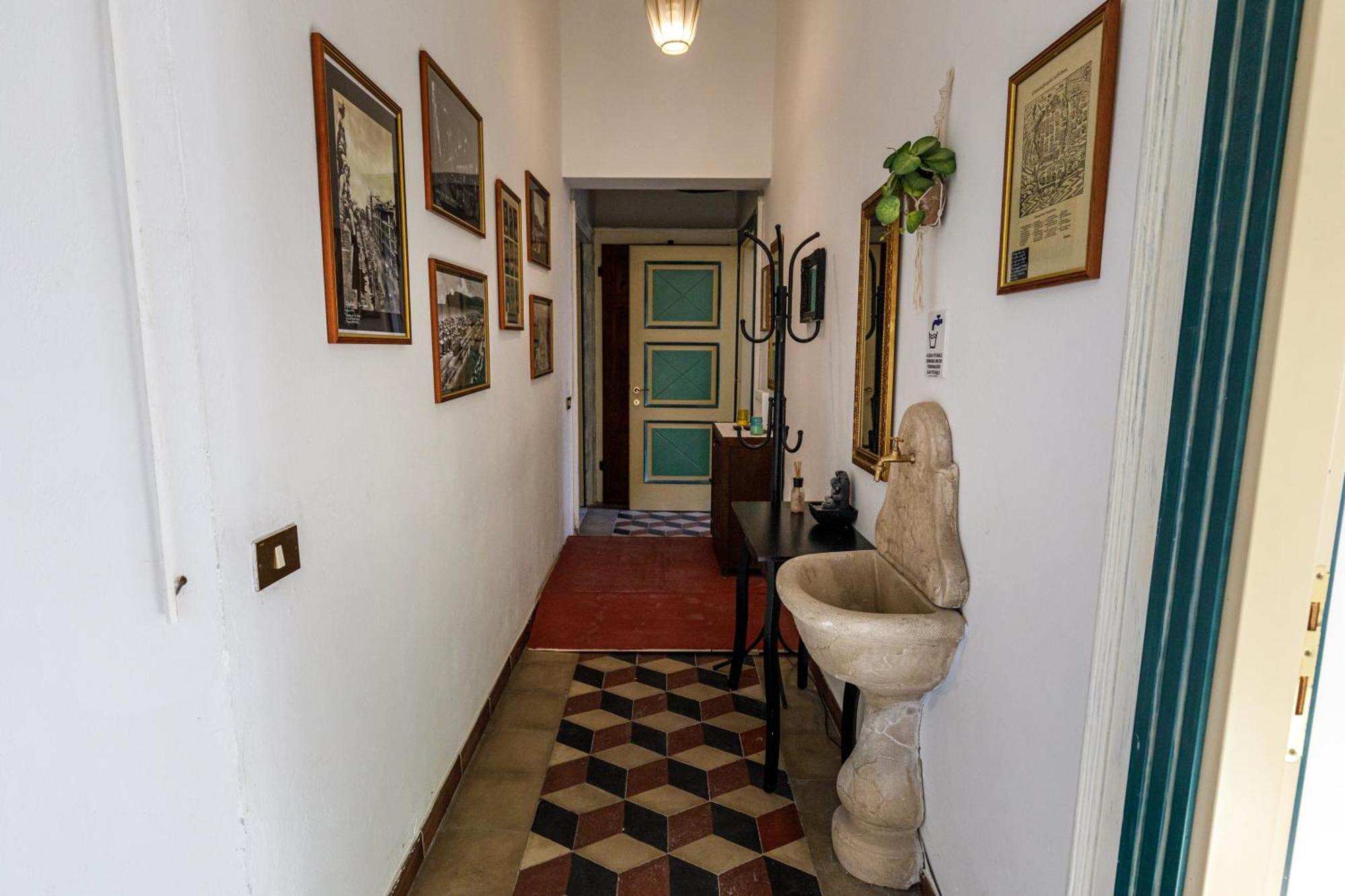 Onlyrooms Iii - Recommended For Under 30s