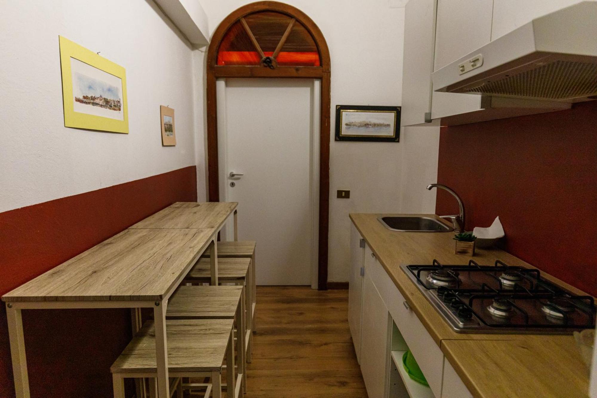Onlyrooms Iii - Recommended For Under 30s Guest house Cagliari