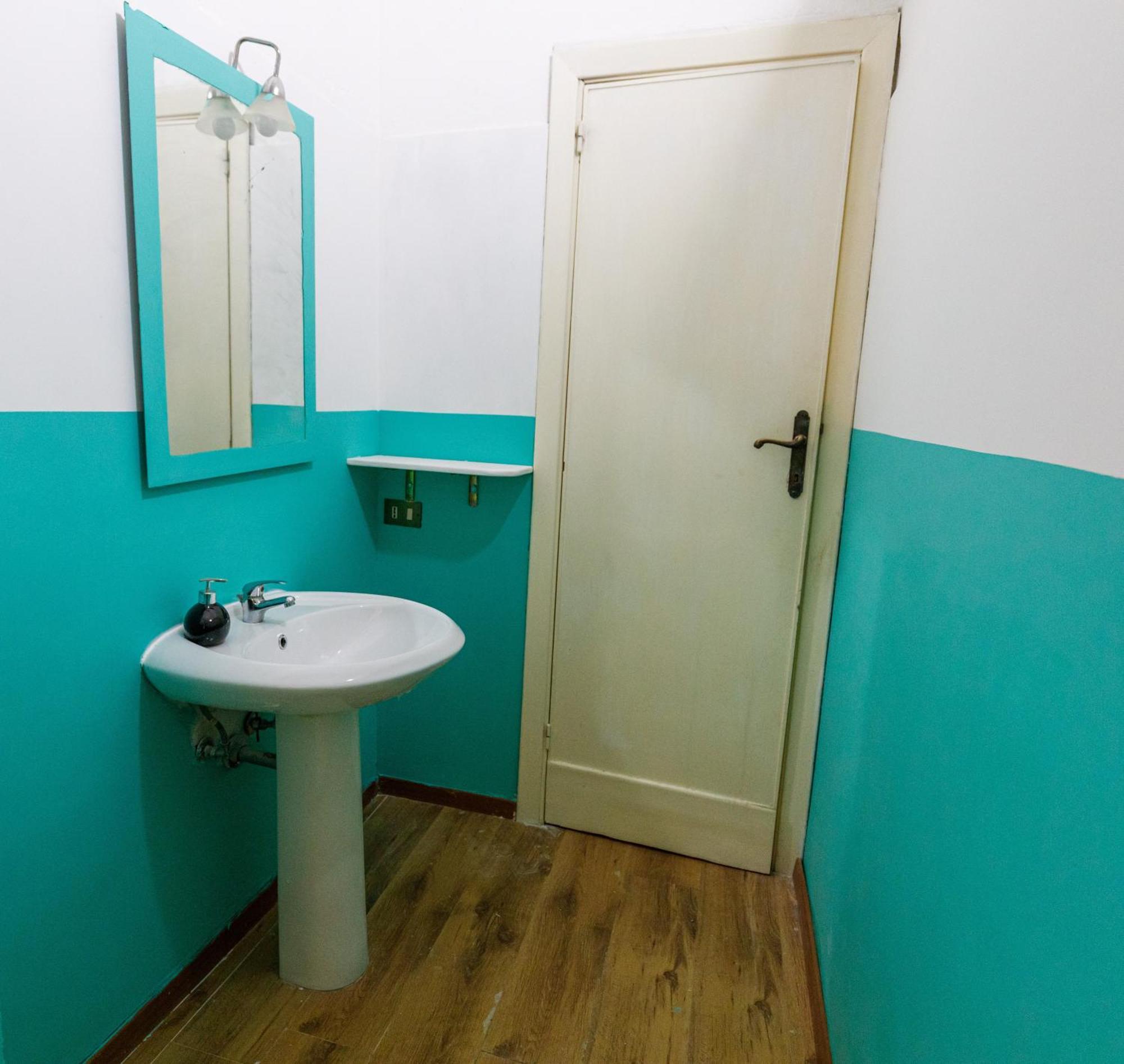 Gasthuis Onlyrooms Iii - Real Center Cagliari