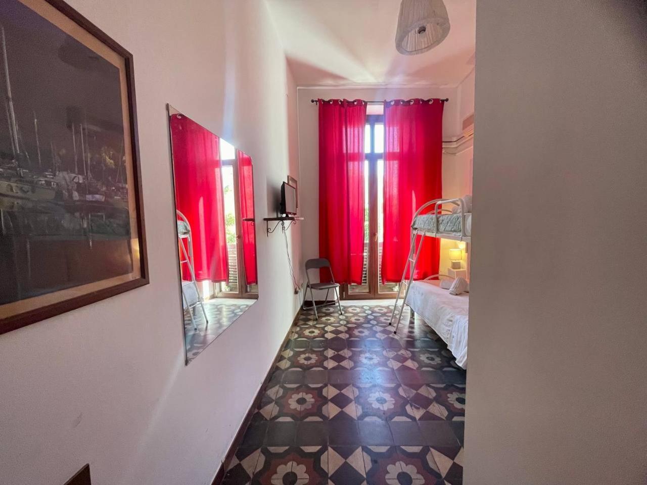 Guest house Onlyrooms Iii - Recommended For Under 30s